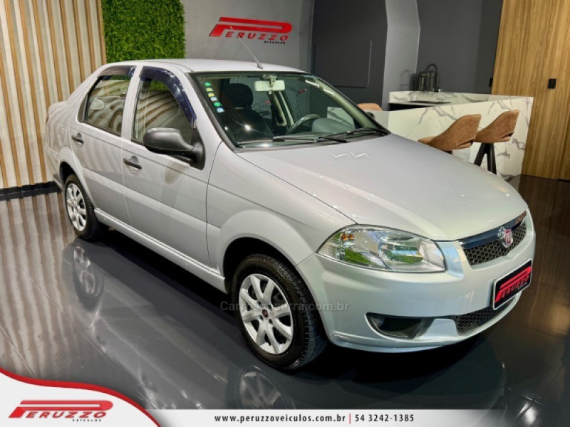 SIENA 1.0 MPI EL 8V FLEX 4P MANUAL - 2014 - NOVA PRATA