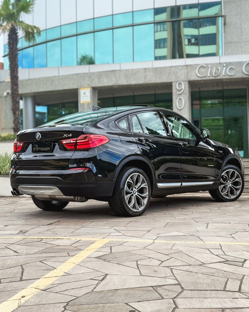 X4 2.0 28I X LINE 4X4 16V TURBO GASOLINA 4P AUTOMÁTICO - 2015 - NOVO HAMBURGO