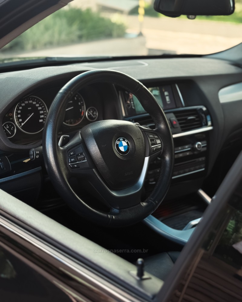 X4 2.0 28I X LINE 4X4 16V TURBO GASOLINA 4P AUTOMÁTICO - 2015 - NOVO HAMBURGO