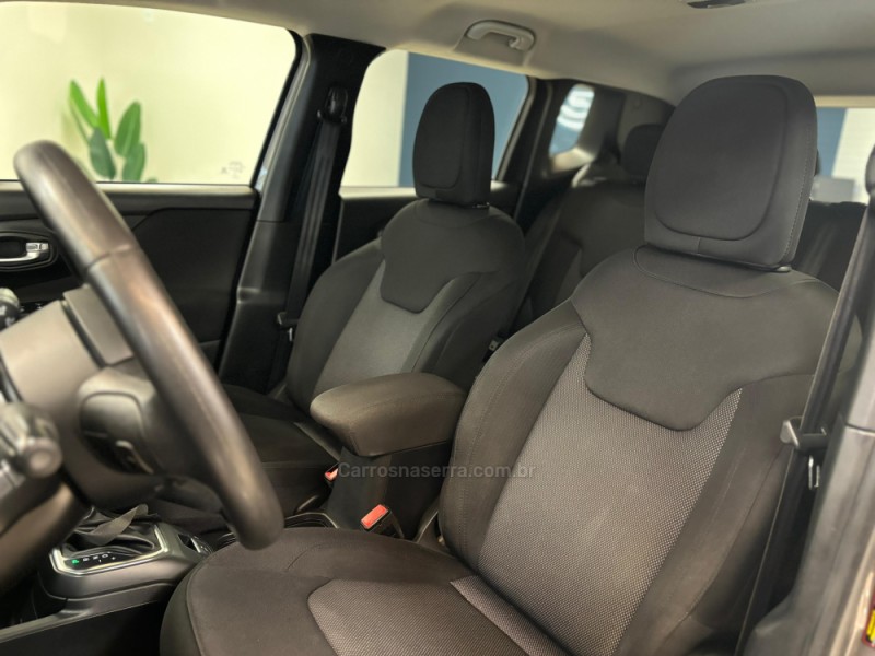 RENEGADE 1.8 16V FLEX 4P AUTOMÁTICO - 2019 - CARLOS BARBOSA