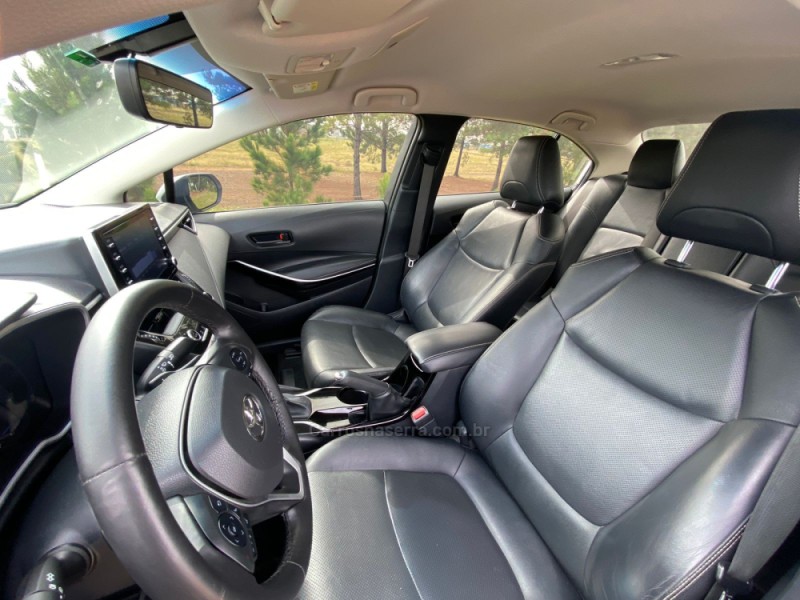 COROLLA 2.0 XEI 16V FLEX 4P AUTOMÁTICO - 2021 - VACARIA