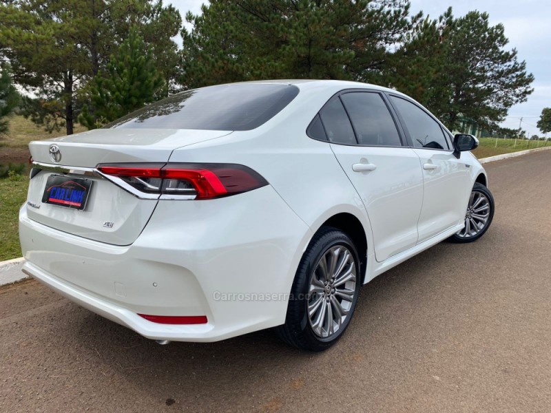COROLLA 2.0 XEI 16V FLEX 4P AUTOMÁTICO - 2021 - VACARIA