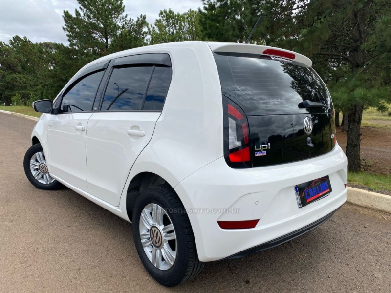 UP 1.0 TSI MOVE UP 12V FLEX 4P MANUAL - 2018 - VACARIA