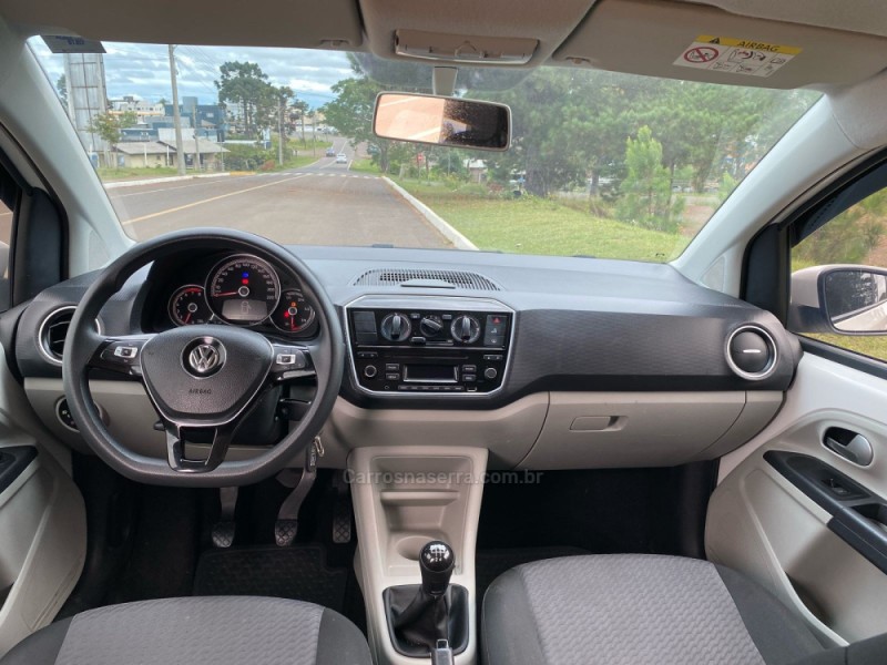 UP 1.0 TSI MOVE UP 12V FLEX 4P MANUAL - 2018 - VACARIA