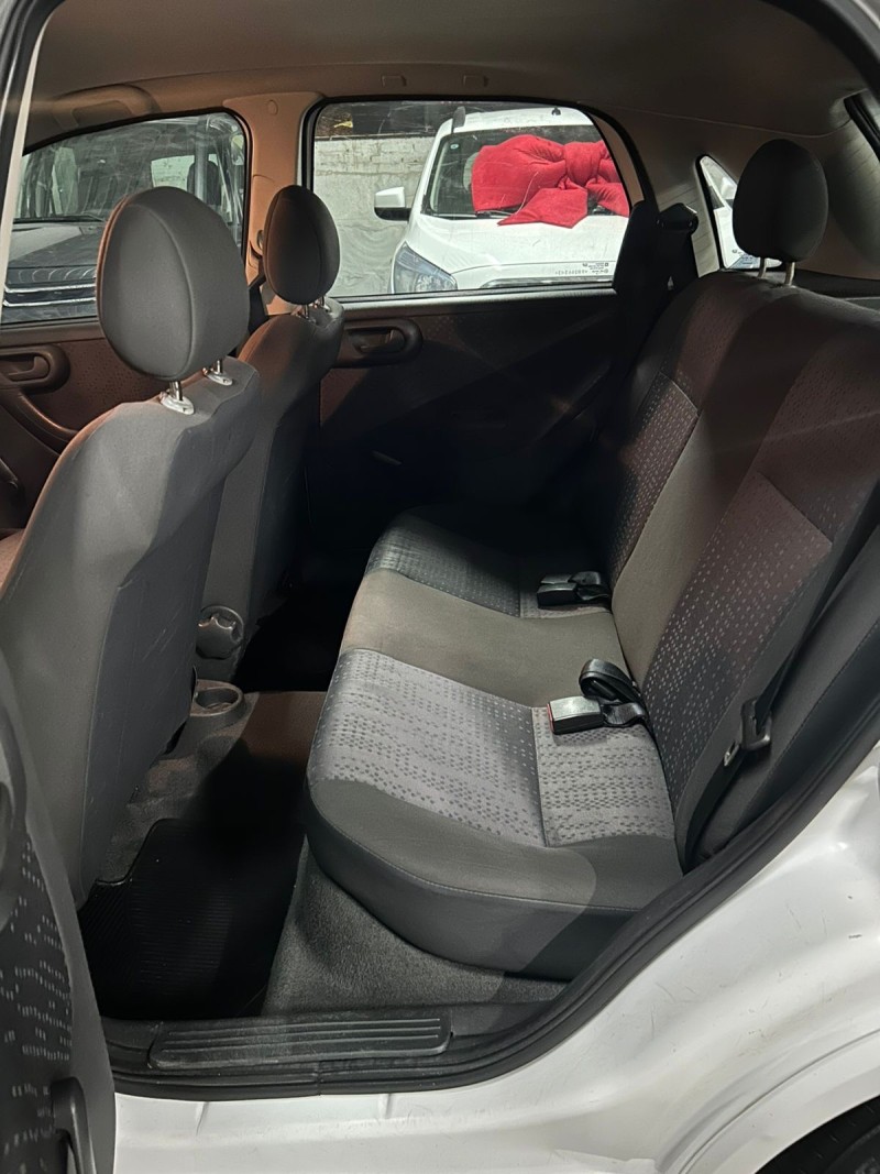 CORSA 1.4 MPFI MAXX 8V FLEX 4P MANUAL - 2010 - CAXIAS DO SUL