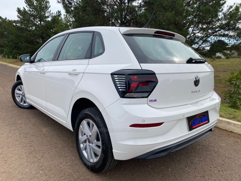 POLO 1.0 TSI COMFORTLINE 12V FLEX 4P AUTOMÁTICO - 2023 - VACARIA
