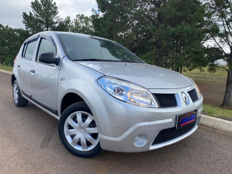 SANDERO 1.6 EXPRESSION 16V FLEX 4P MANUAL - 2010 - VACARIA