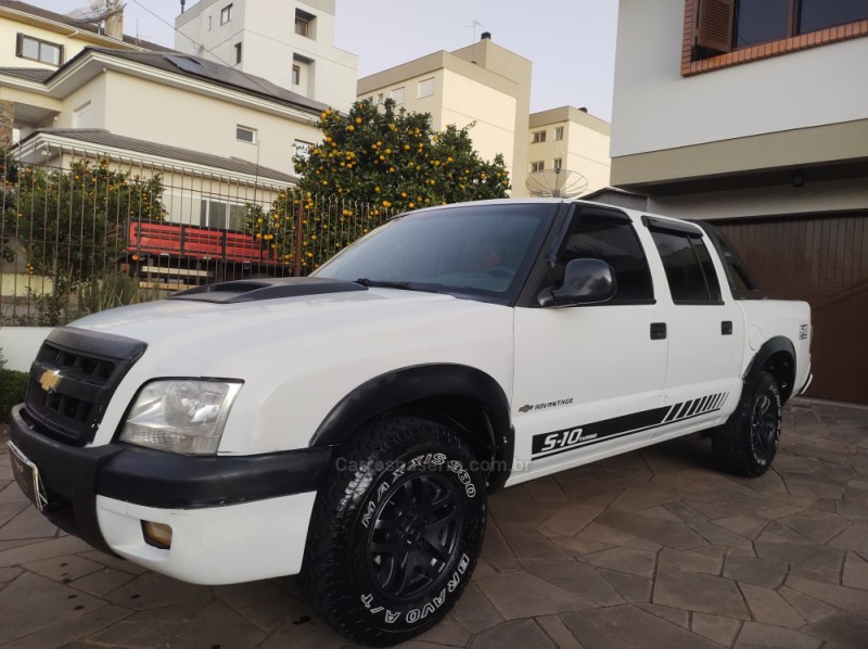 S10 2.4 MPFI 4X2 CD 8V GASOLINA 4P MANUAL - 2011 - CAXIAS DO SUL
