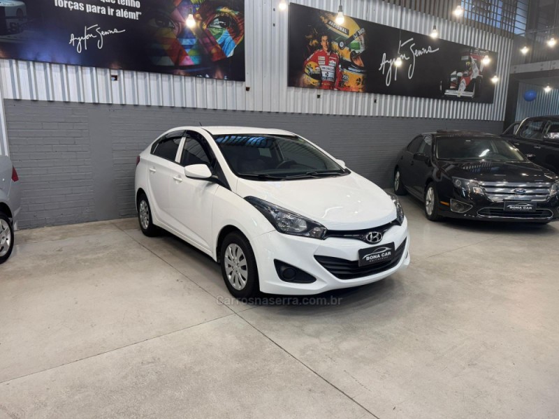 HB20S 1.0 COMFORT PLUS 12V FLEX 4P MANUAL - 2015 - CAXIAS DO SUL