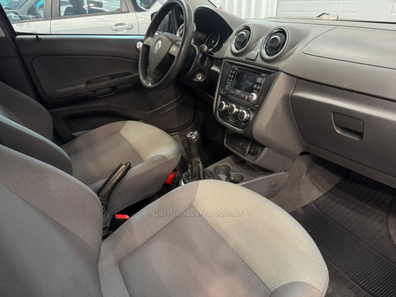 VOYAGE 1.0 MI 8V FLEX 4P MANUAL - 2010 - CAXIAS DO SUL
