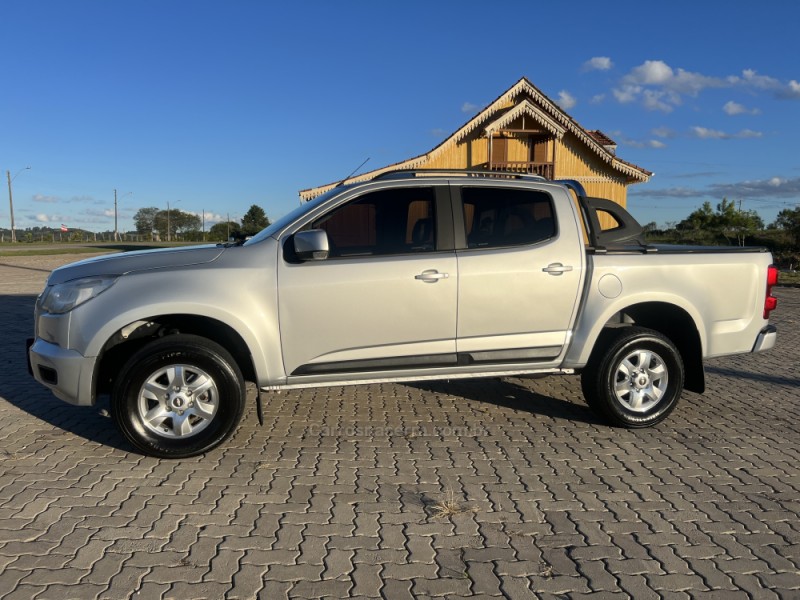 S10 2.8 LT 4X2 CD 16V TURBO DIESEL 4P MANUAL - 2014 - ANTôNIO PRADO