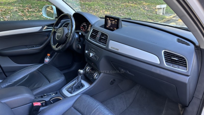 Q3 2.0 TFSI AMBIENTE QUATTRO 4P GASOLINA S TRONIC - 2015 - CAXIAS DO SUL