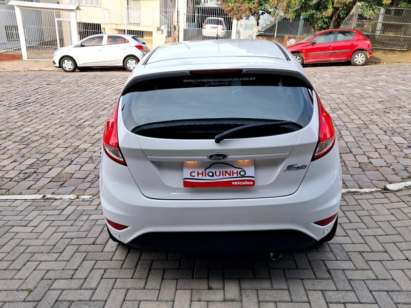 FIESTA 1.6 SEL HATCH 16V FLEX 4P AUTOMÁTICO - 2017 - CAXIAS DO SUL