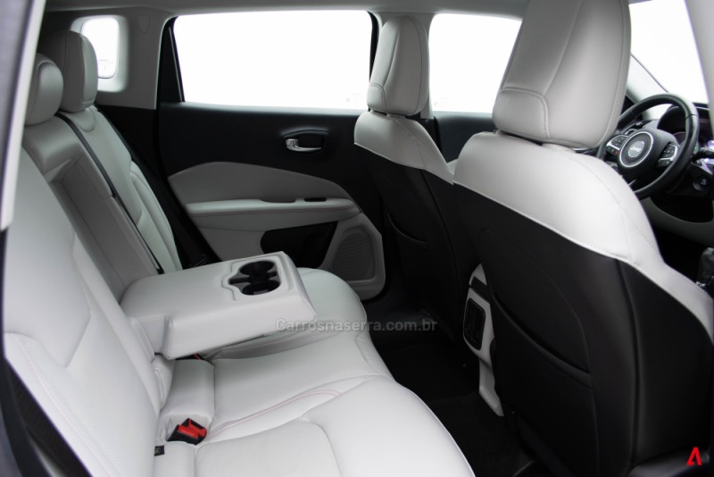 COMPASS 2.0 16V FLEX LIMITED AUTOMÁTICO - 2020 - GARIBALDI
