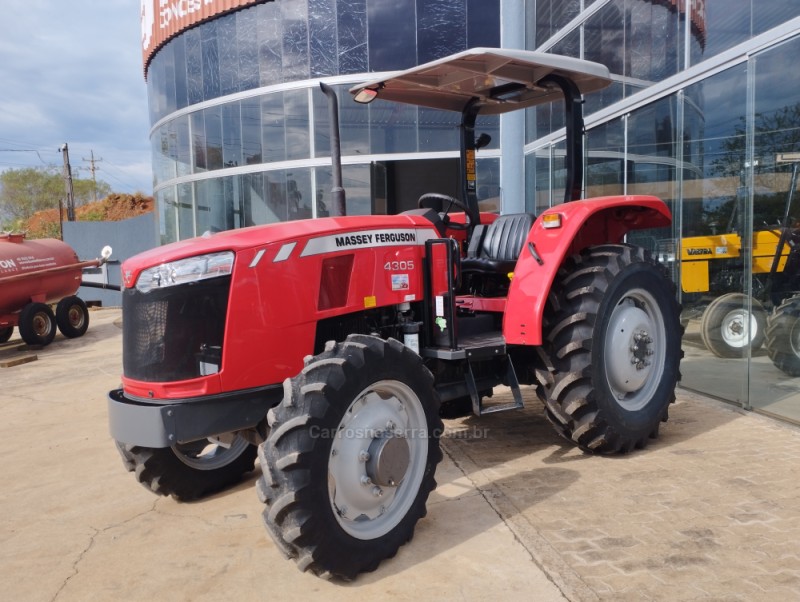 TRATOR 4305  - 2021 - GUAPORé