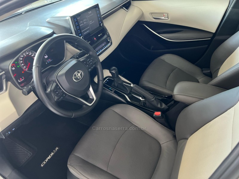 COROLLA 2.0 ALTIS PREMIUM 16V FLEX 4P AUTOMÁTICO - 2020 - CAXIAS DO SUL
