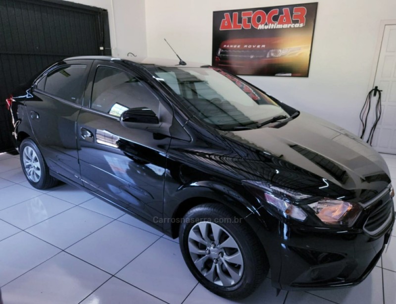 PRISMA 1.4 MPFI LT 8V FLEX 4P MANUAL - 2018 - CAMPO BOM