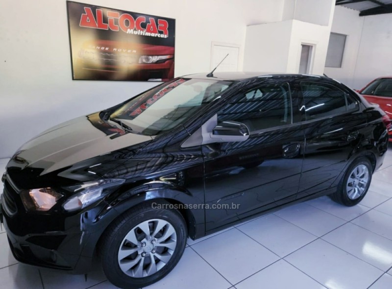 PRISMA 1.4 MPFI LT 8V FLEX 4P MANUAL - 2018 - CAMPO BOM