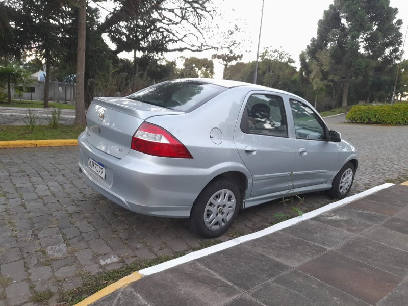 PRISMA 1.4 MPFI MAXX 8V FLEX 4P MANUAL - 2011 - FARROUPILHA