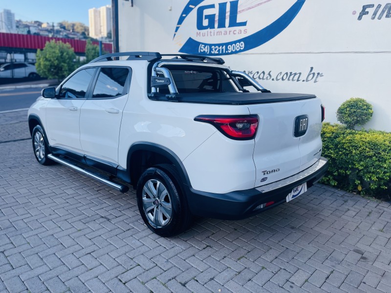 TORO 1.8 16V EVO FLEX FREEDOM ROAD AUTOMÁTICO - 2018 - CAXIAS DO SUL