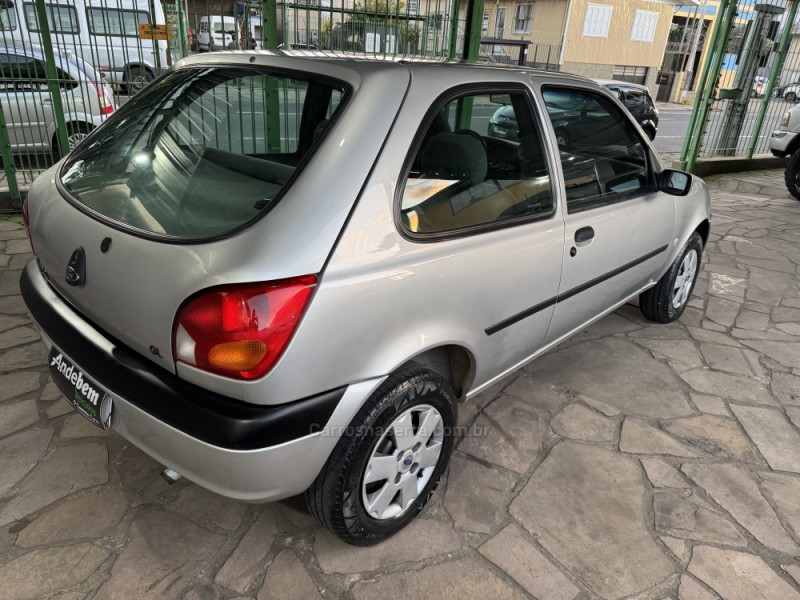 FIESTA 1.0 MPI 8V GASOLINA 2P MANUAL - 2001 - CAXIAS DO SUL