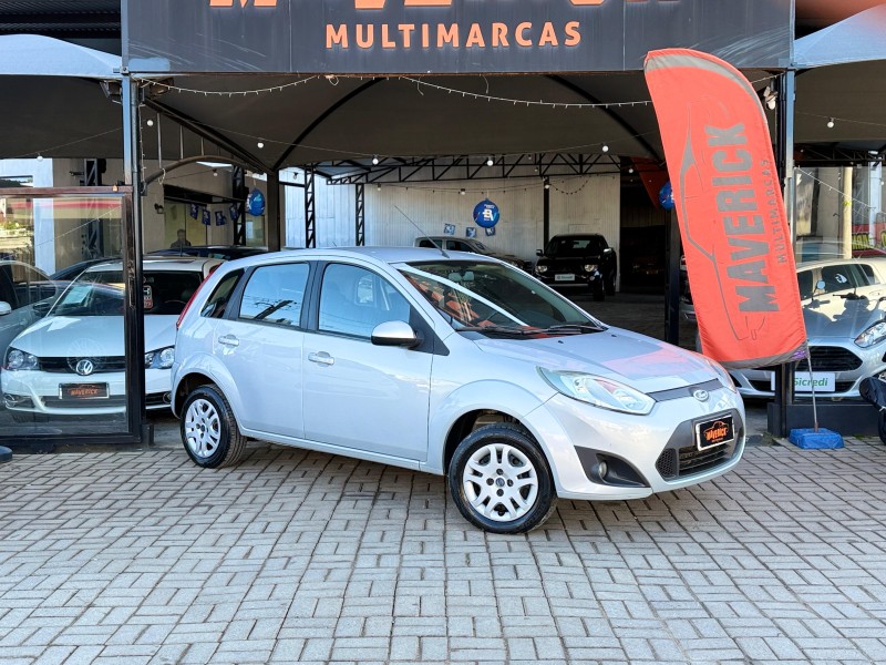 FIESTA 1.0 ROCAM HATCH 8V FLEX 4P MANUAL - 2014 - LAGOA VERMELHA