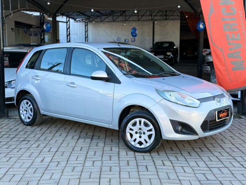 FIESTA 1.0 ROCAM HATCH 8V FLEX 4P MANUAL - 2014 - LAGOA VERMELHA