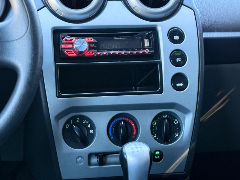 FIESTA 1.0 ROCAM HATCH 8V FLEX 4P MANUAL - 2014 - LAGOA VERMELHA