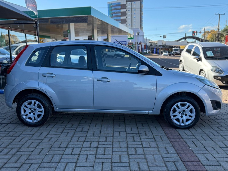 FIESTA 1.0 ROCAM HATCH 8V FLEX 4P MANUAL - 2014 - LAGOA VERMELHA