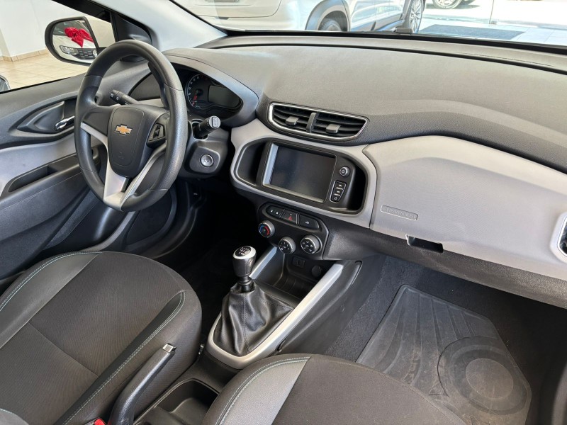 ONIX 1.4 MPFI LT 8V FLEX 4P MANUAL - 2019 - NOVA PETRóPOLIS