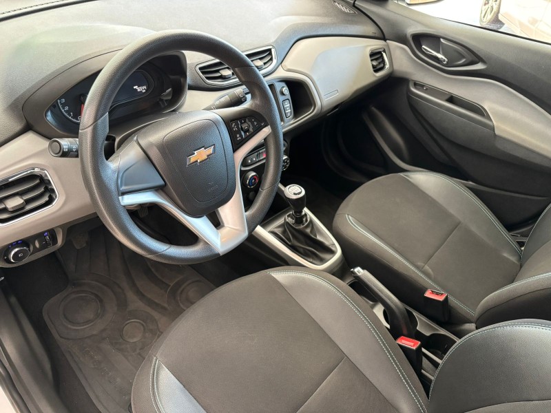 ONIX 1.4 MPFI LT 8V FLEX 4P MANUAL - 2019 - NOVA PETRóPOLIS