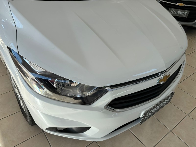 ONIX 1.4 MPFI LT 8V FLEX 4P MANUAL - 2019 - NOVA PETRóPOLIS