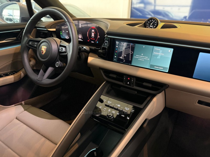MACAN 3.0 S 24V V6 GASOLINA 4P AUTOMÁTICO - 2025 - SãO LEOPOLDO