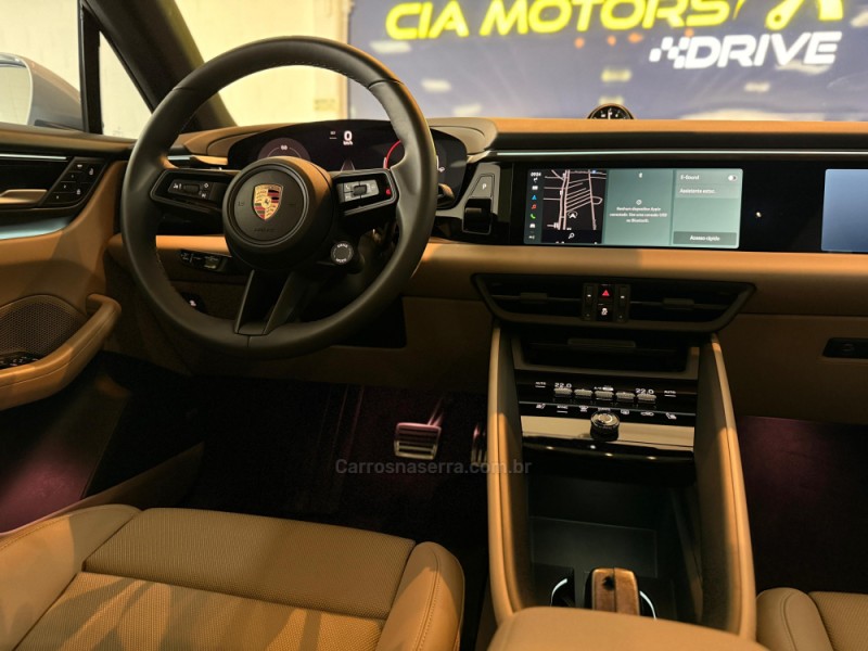 MACAN 3.0 S 24V V6 GASOLINA 4P AUTOMÁTICO - 2025 - SãO LEOPOLDO