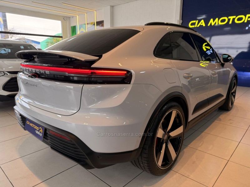 MACAN 3.0 S 24V V6 GASOLINA 4P AUTOMÁTICO - 2025 - SãO LEOPOLDO