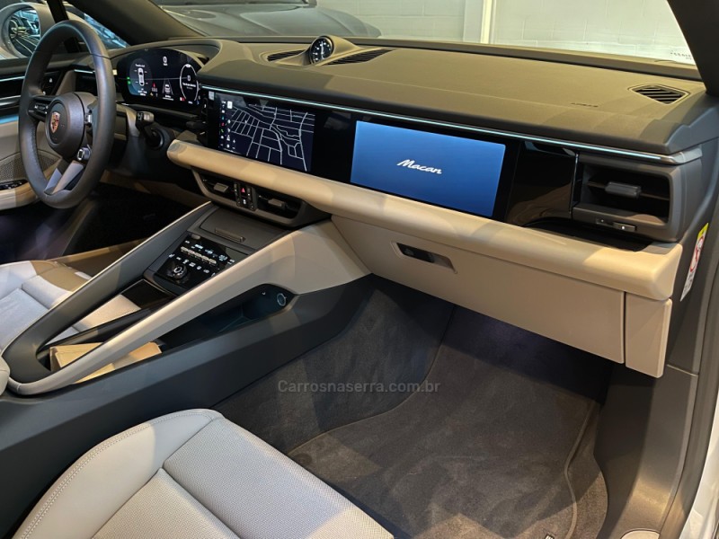 MACAN 3.0 S 24V V6 GASOLINA 4P AUTOMÁTICO - 2025 - SãO LEOPOLDO