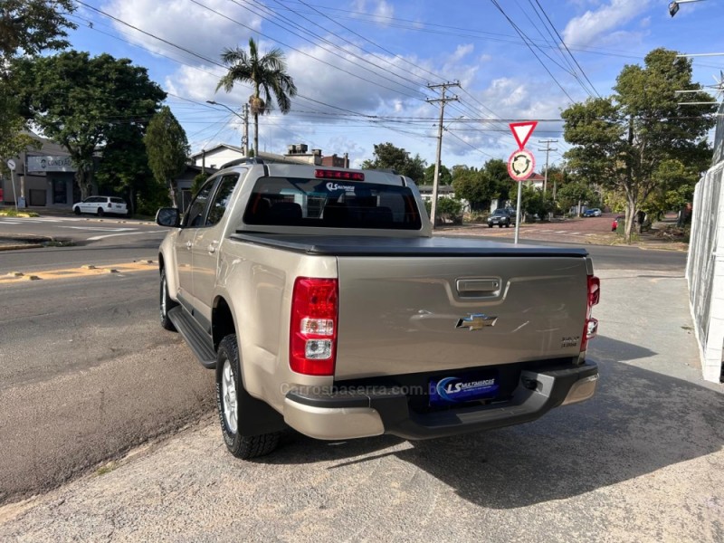 S10 2.4 LT 4X2 CD 8V FLEX 4P MANUAL - 2013 - VENâNCIO AIRES