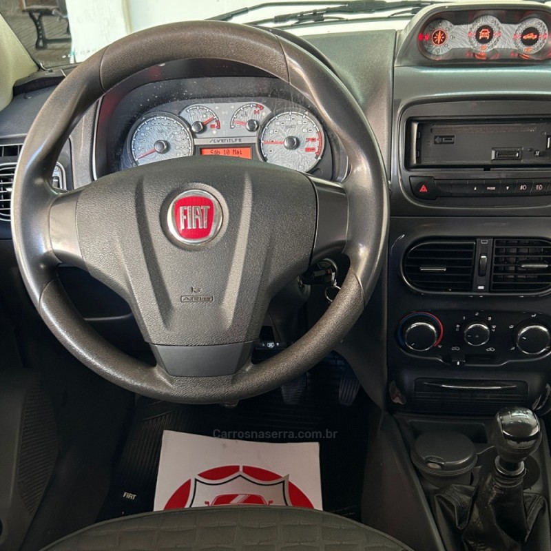 STRADA 1.8 MPI ADVENTURE CD 16V FLEX 2P MANUAL - 2013 - VACARIA