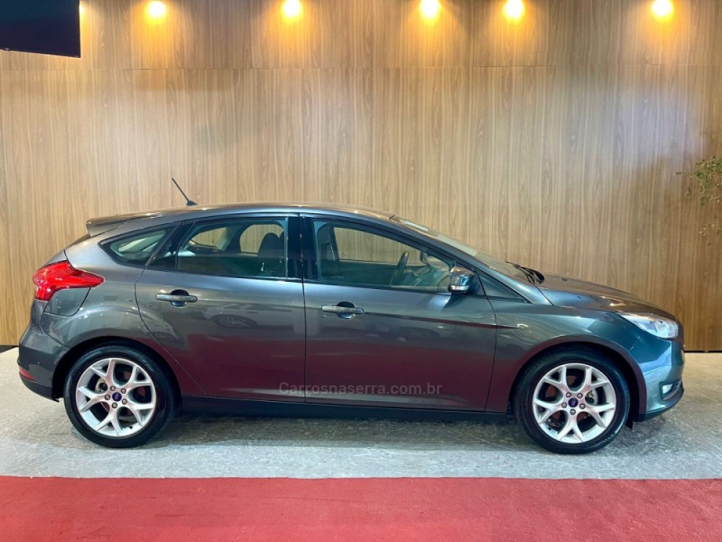 FOCUS 2.0 SE PLUS 16V FLEX 4P AUTOMÁTICO - 2018 - BENTO GONçALVES
