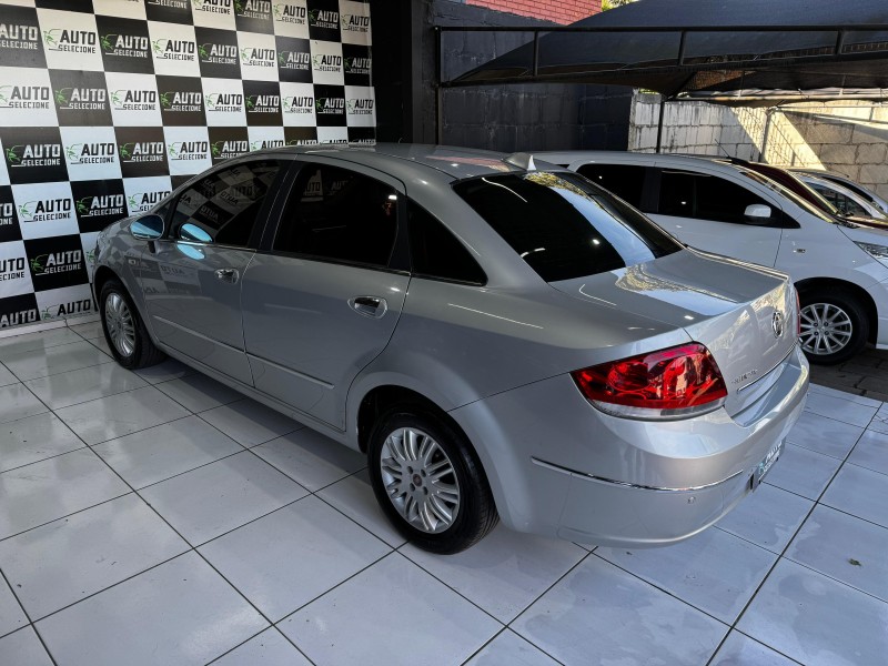 LINEA 1.8 LX 16V FLEX 4P MANUAL - 2011 - CAXIAS DO SUL