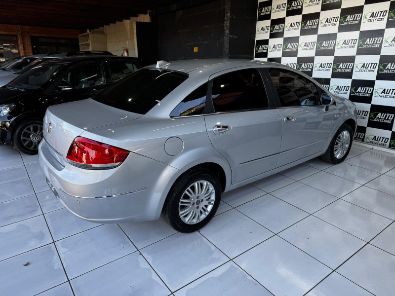 LINEA 1.8 LX 16V FLEX 4P MANUAL - 2011 - CAXIAS DO SUL