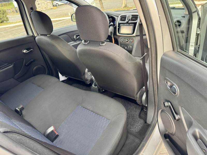 SANDERO 1.6 EXPRESSION 16V FLEX 4P MANUAL - 2017 - CAXIAS DO SUL