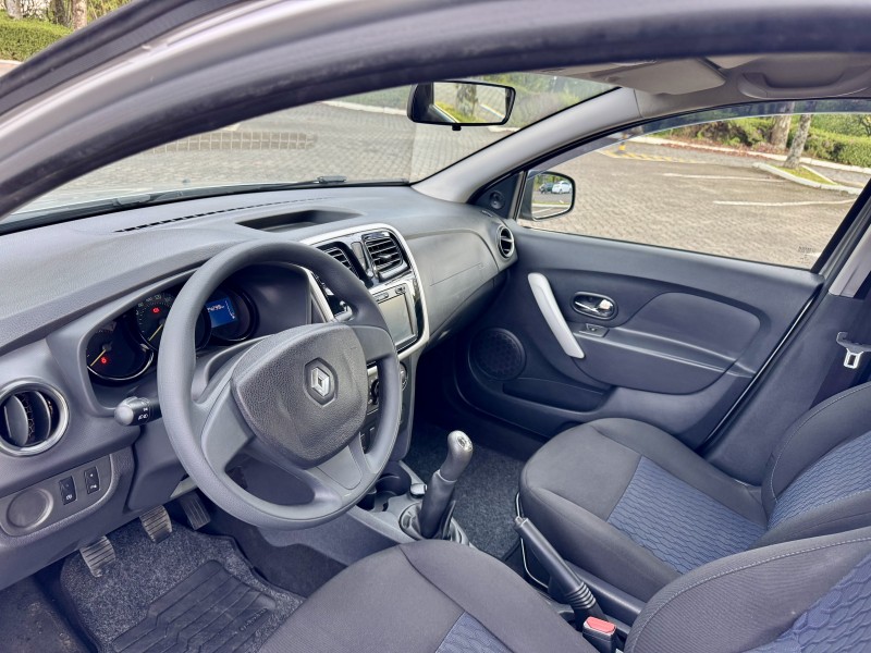 SANDERO 1.6 EXPRESSION 16V FLEX 4P MANUAL - 2017 - CAXIAS DO SUL