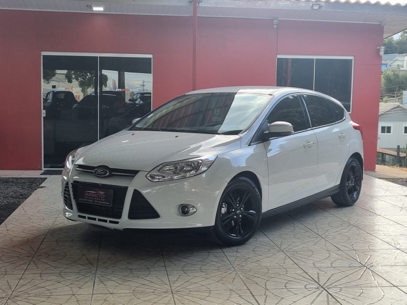 FOCUS 1.6 SE HATCH 16V FLEX 4P AUTOMÁTICO - 2015 - CAXIAS DO SUL
