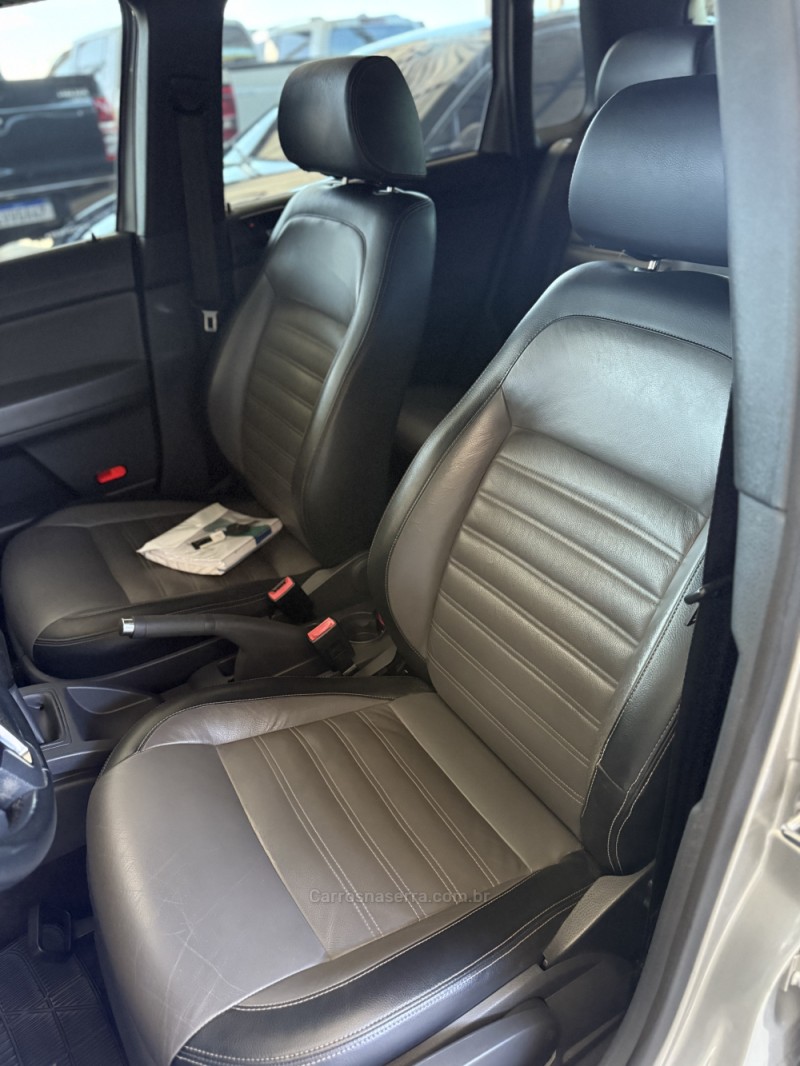 POLO 1.6 MI SPORTLINE 8V FLEX 4P MANUAL - 2014 - PAROBé