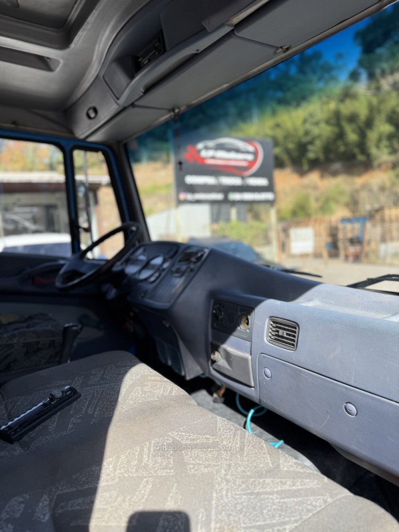 712 2P (DIESEL)  - 2000 - FARROUPILHA
