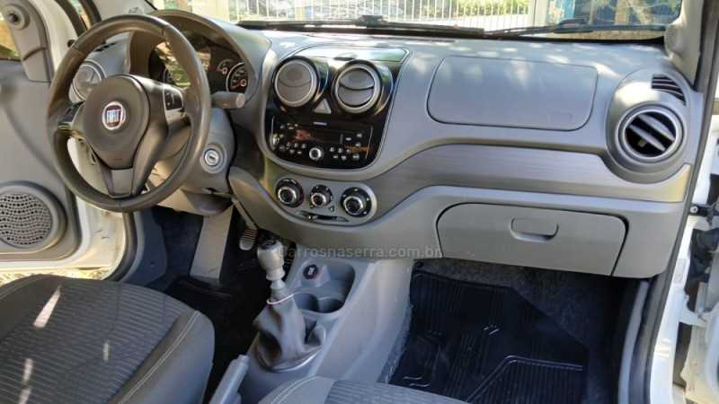 PALIO 1.0 MPI ATTRACTIVE 8V FLEX 4P MANUAL - 2015 - CAXIAS DO SUL