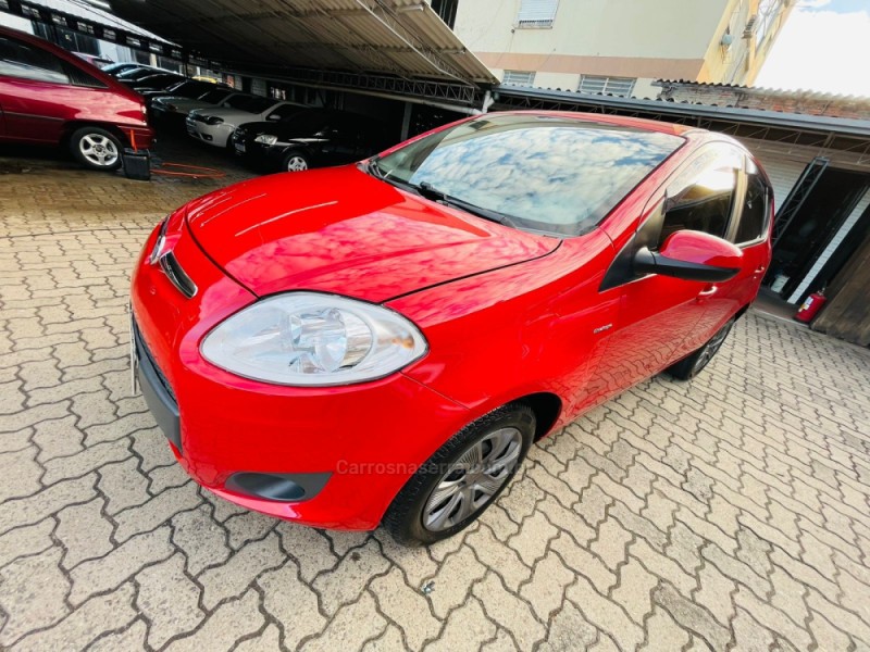 PALIO 1.6 MPI ESSENCE 16V FLEX 4P AUTOMATIZADO - 2015 - CAMPO BOM