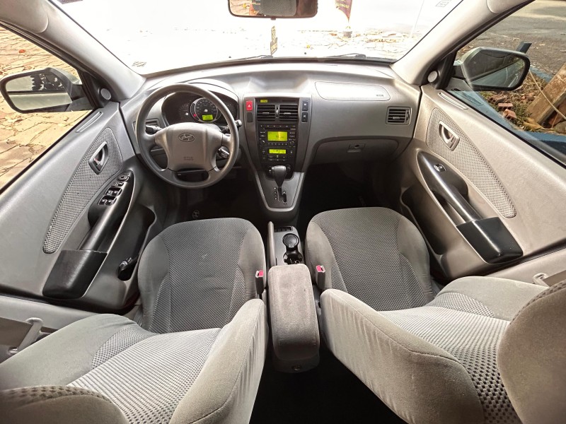 TUCSON 2.0 MPFI GLS 16V 143CV 2WD GASOLINA 4P AUTOMÁTICO - 2013 - TRêS COROAS