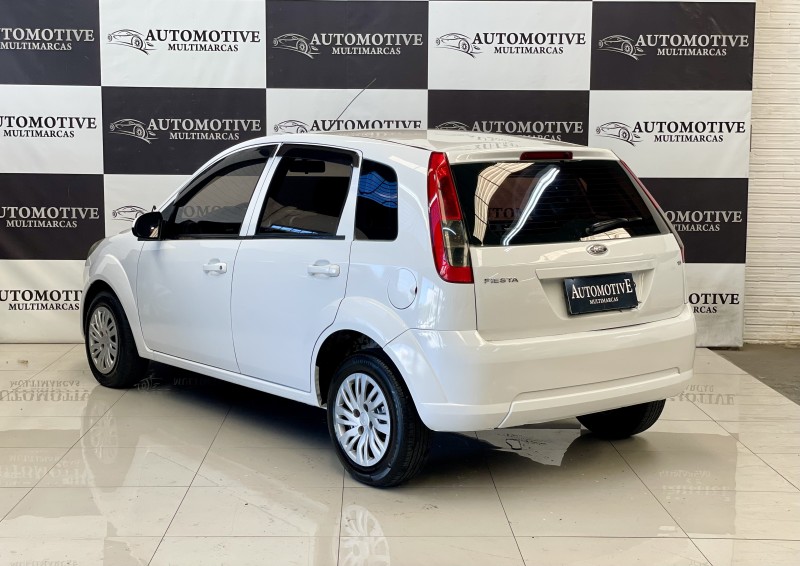 FIESTA 1.6 MPI CLASS HATCH 8V FLEX 4P MANUAL - 2014 - CAXIAS DO SUL